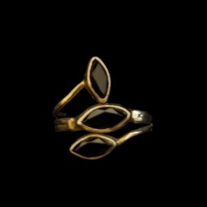 Sterling silver and obsidian ring